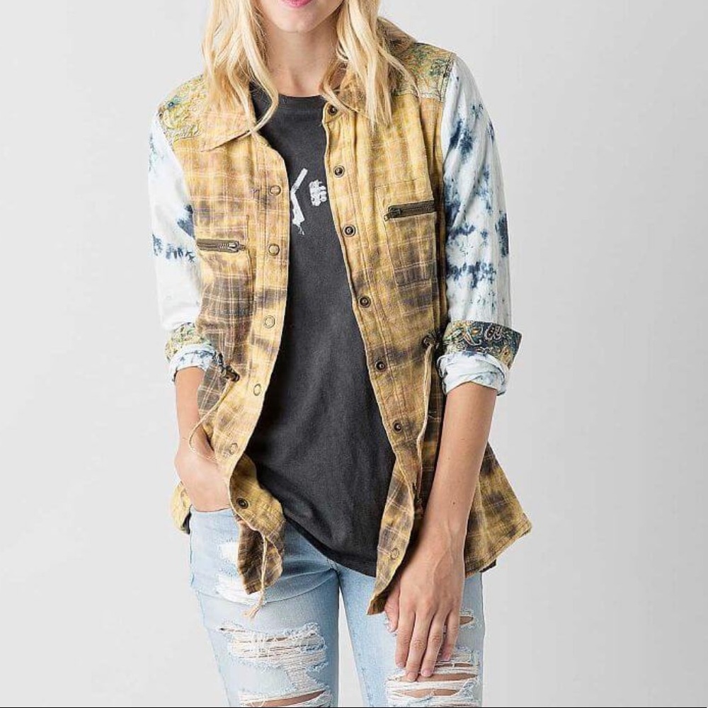 Gimmicks by BKE flannel jacket L